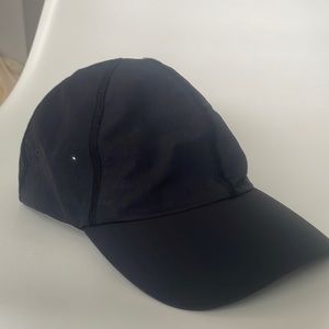 Lululemon Black Ball Cap